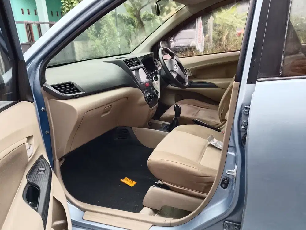 Toyota Avanza 2013 Bensin