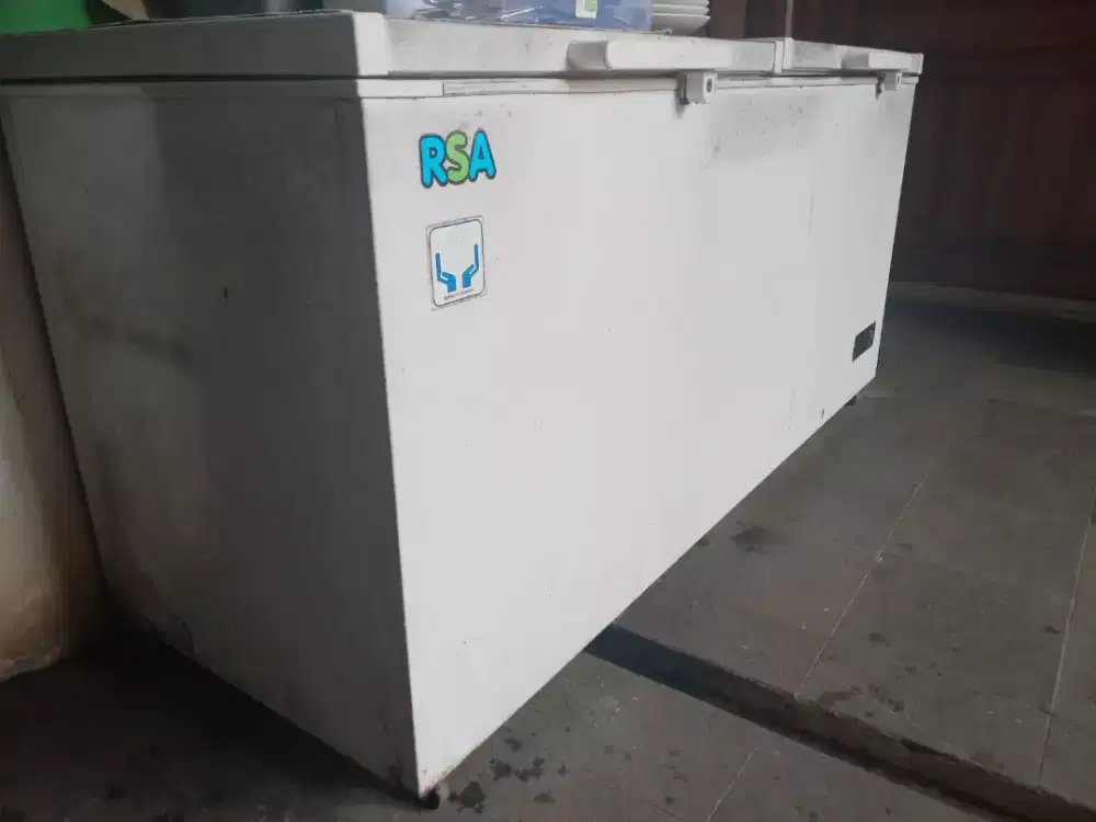 Freezer 2 pintu 600L