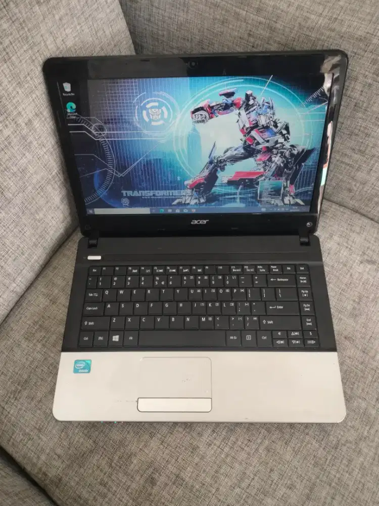 Laptop Acer 471 lancar dan normal