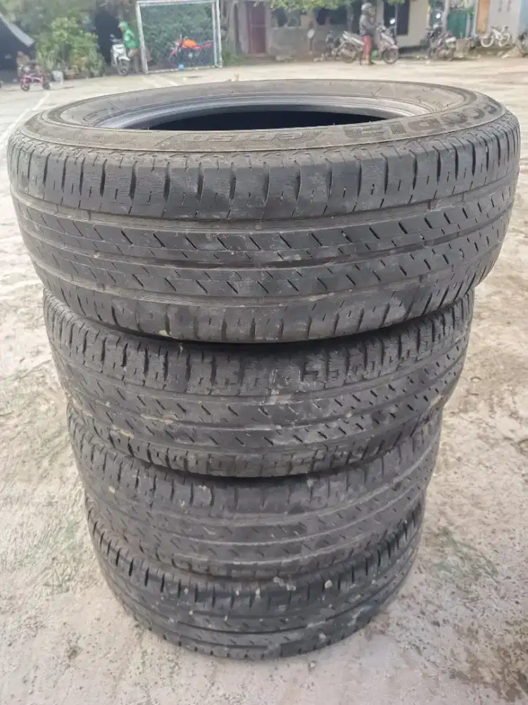 Ban Bridgestone Ecopia EP150 195/65R15