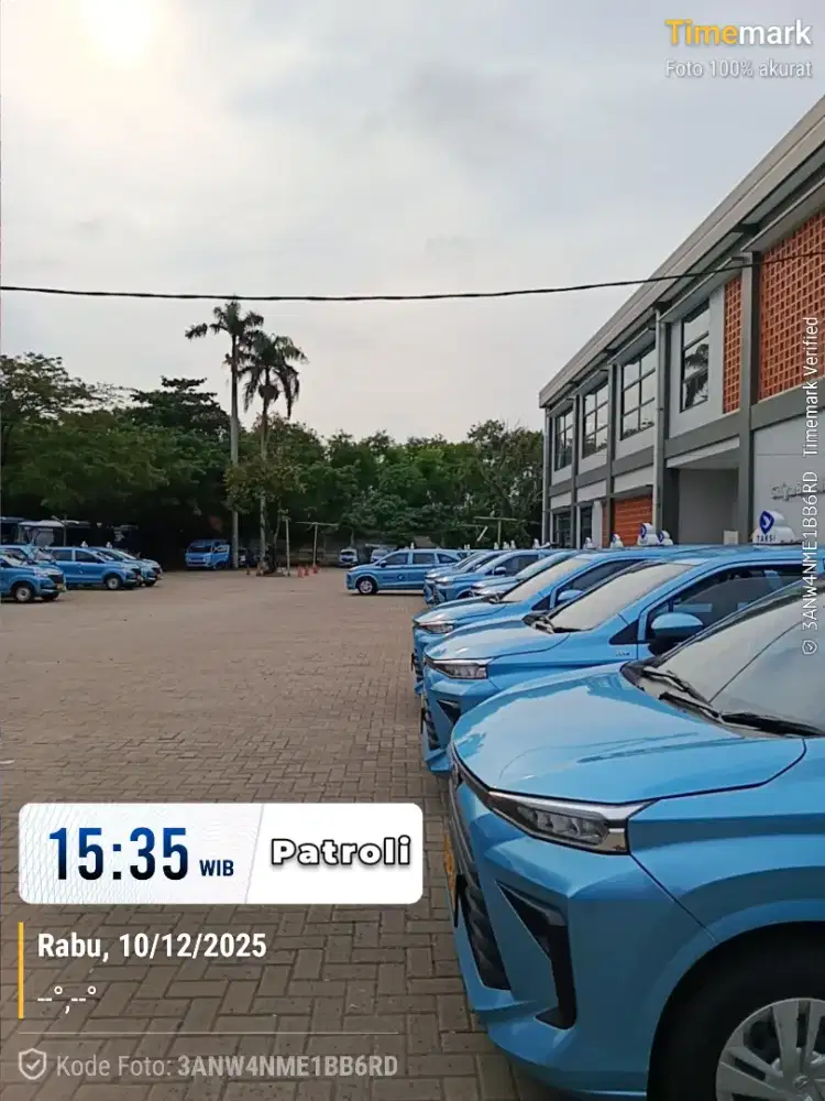 Dibutuhkan pengemudi berpengalaman PT Blue Bird Group