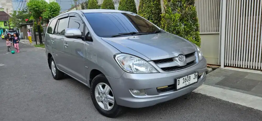 Kijang Innova G 2007 MT