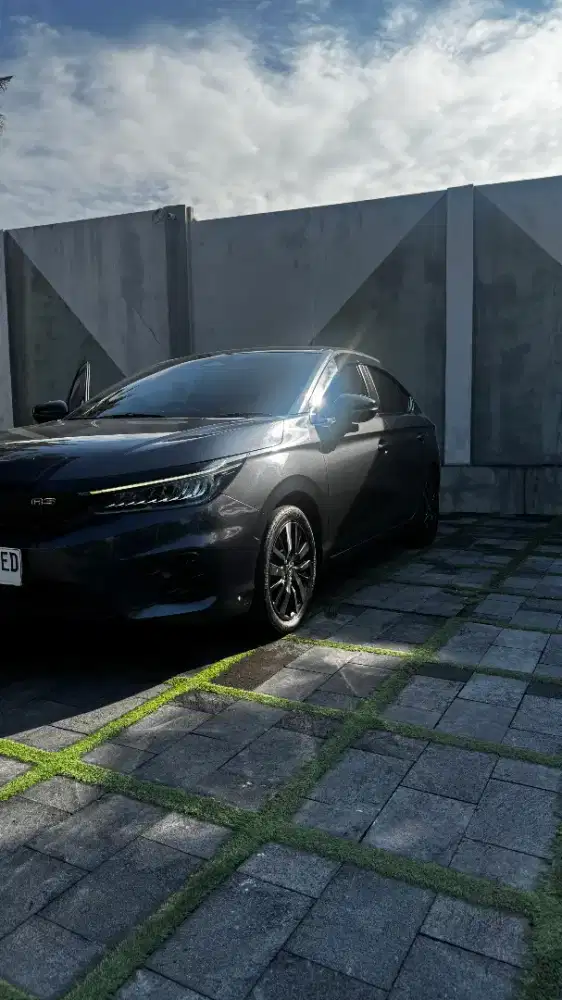 Dijual honda city hatchback RS sensing