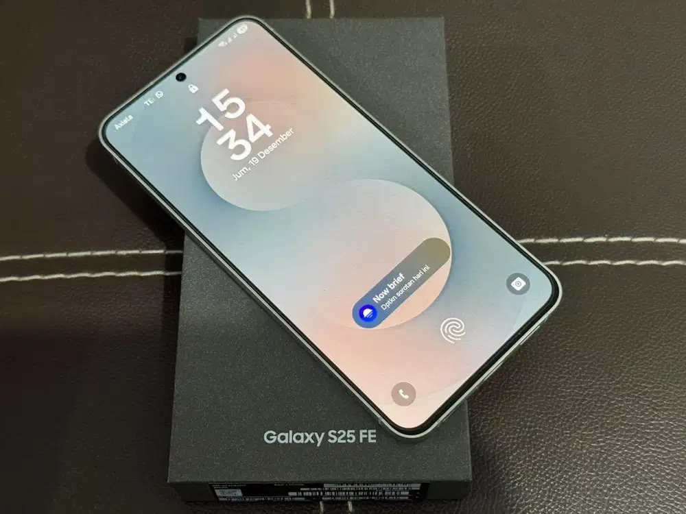 Samsung S25FE 5G 8/256 Fullset Like New Grs Okt 2026
