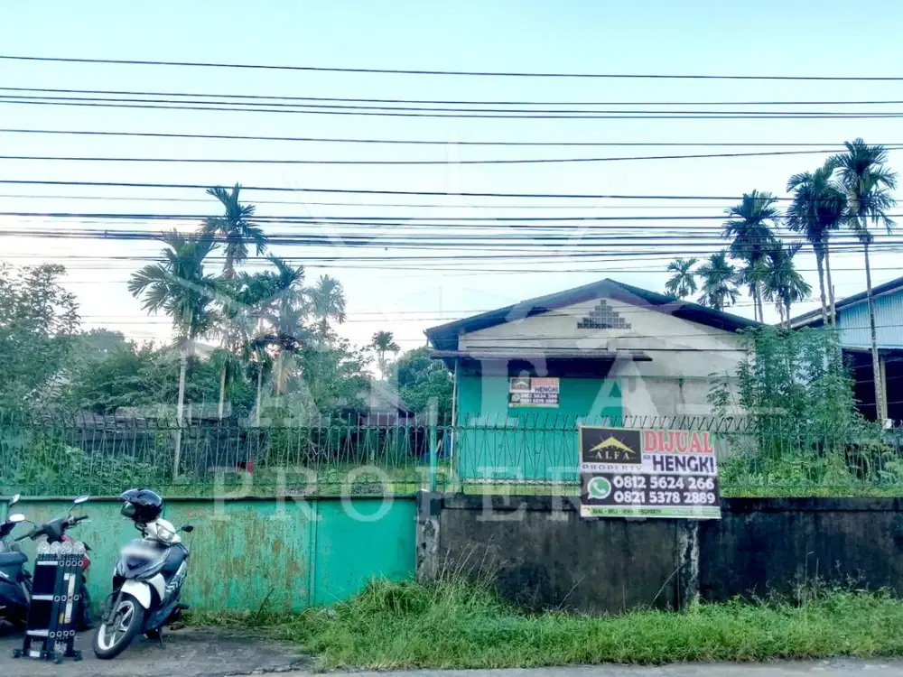 Dijual Gudang Plus Tanah Luas Siap Pakai