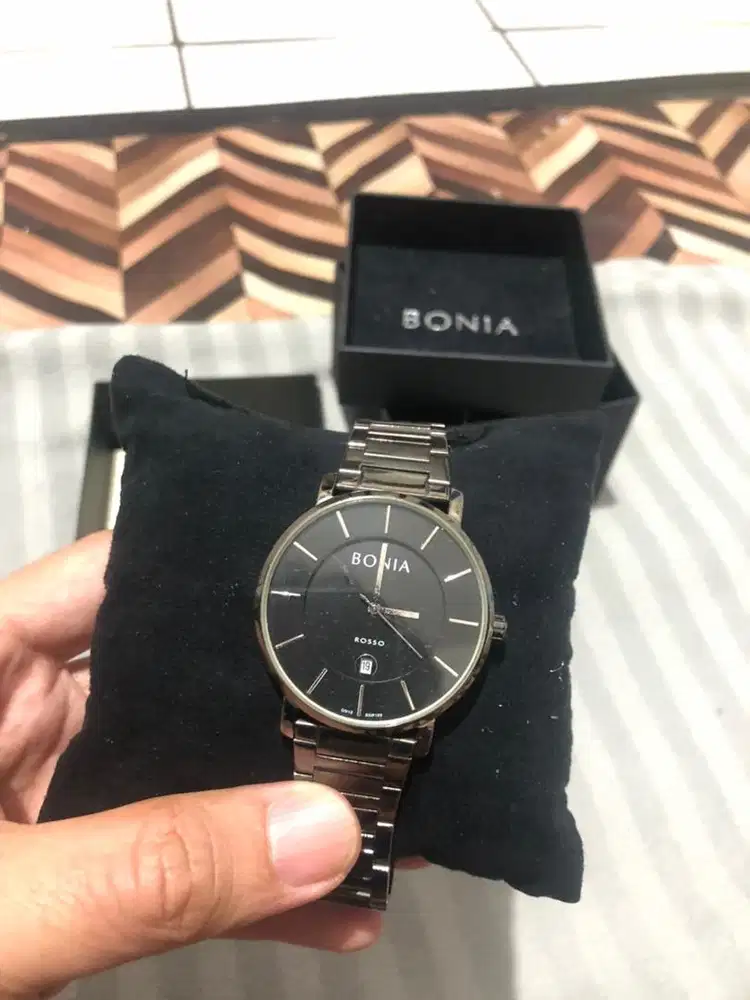 Jam tangan Bonia black keren