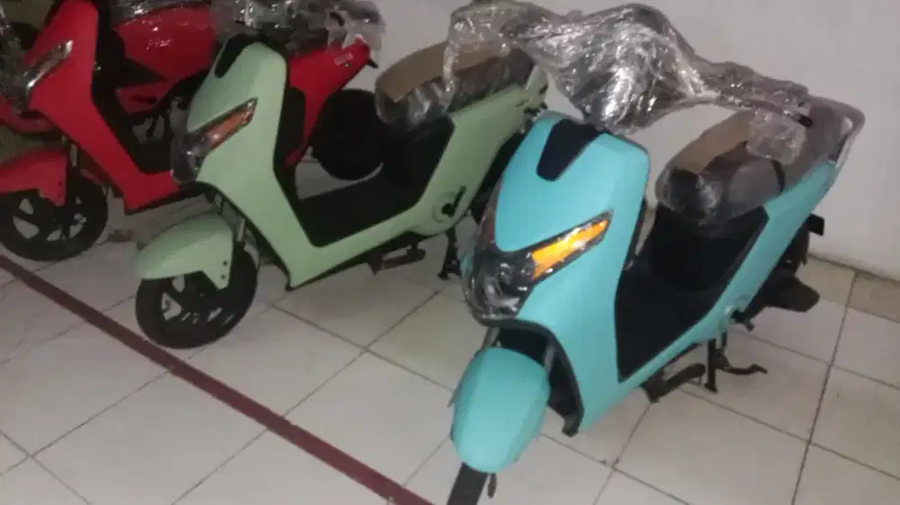 JUAL SEPEDA LISTRIK UWINFLY D70