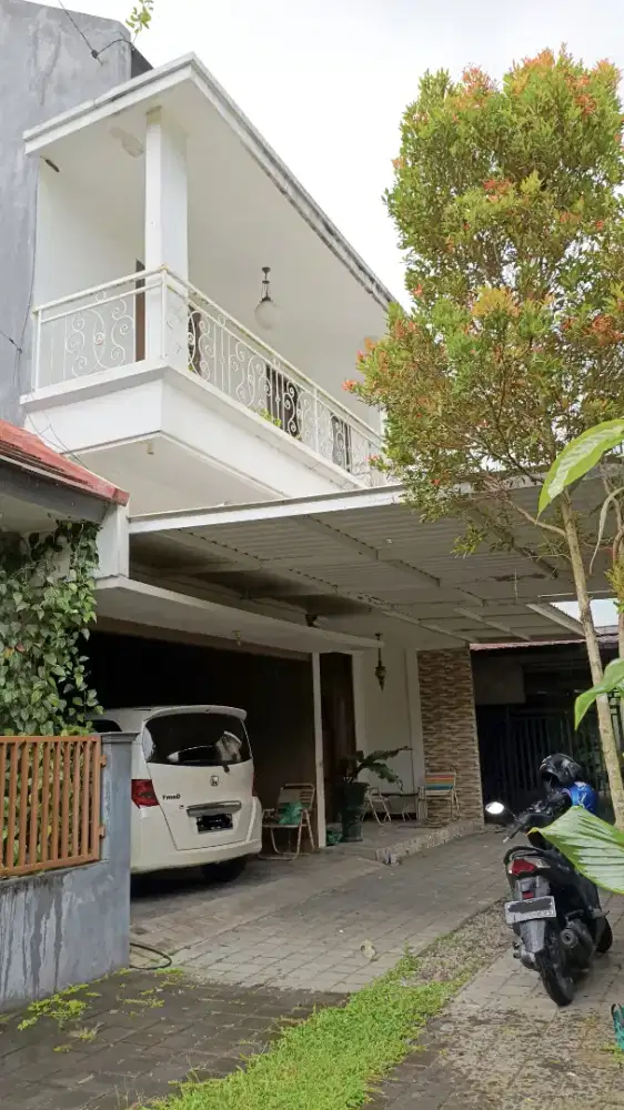 Rumah Modern Minimalist 2 Lt dekat JL Damai - JL Kaliurang KM 8.5