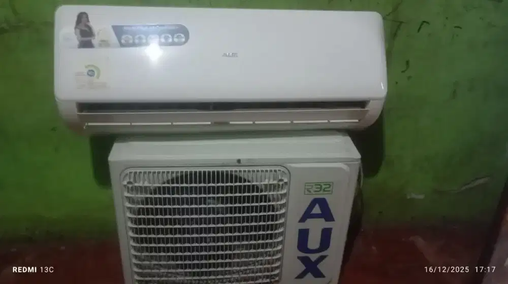 Ac Aux 1pk R32 kondisi baik