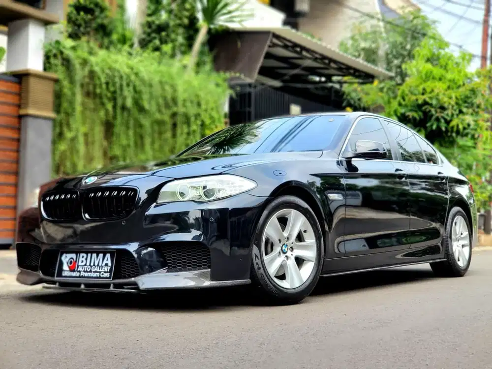 BMW F10 538i Luxury Line AT 2012
