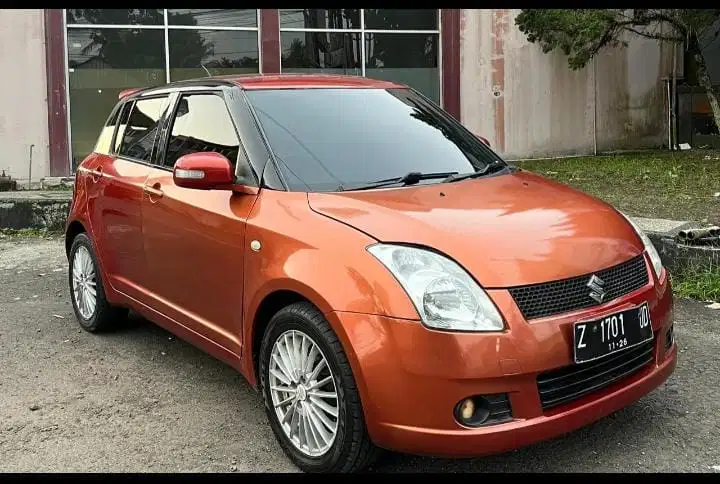 Suzuki Swift 2006 Bensin