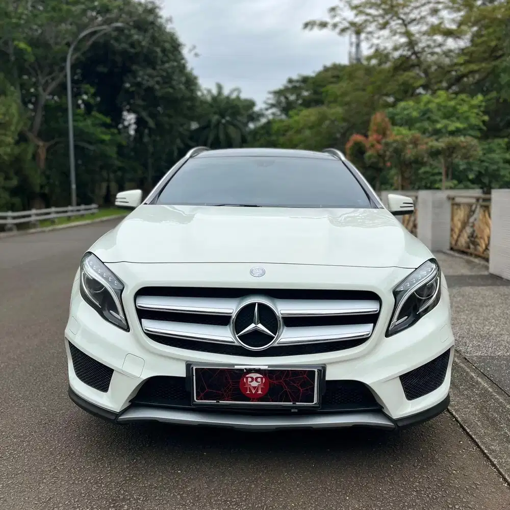 MERCEDES BENZ GLA 200 1.6 SPORT AMG LINE AT 2015
