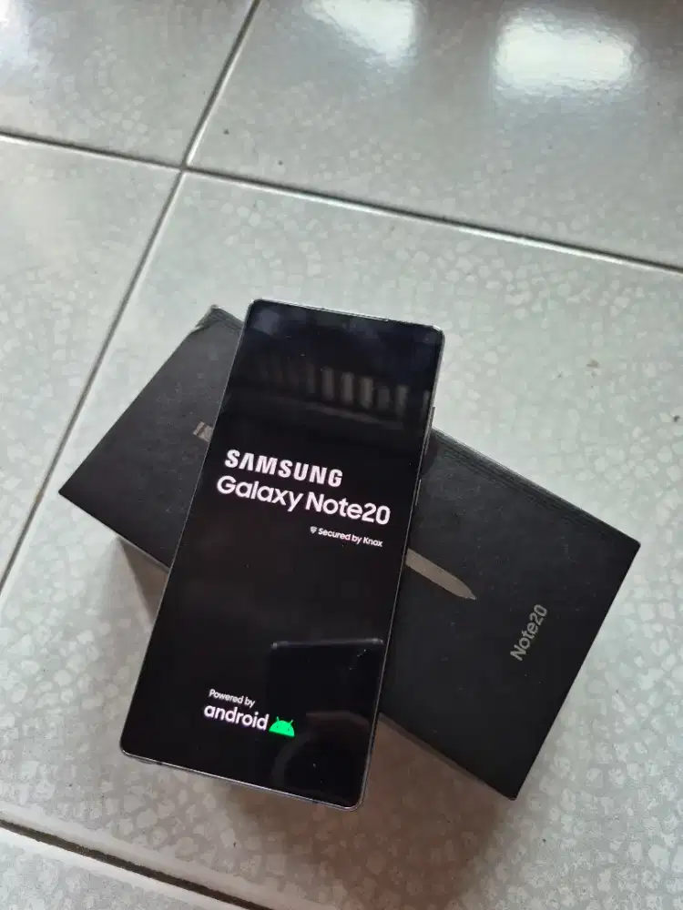 Samsung Note 20 8/256gb