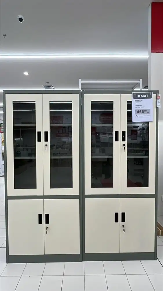 Lemari arsip besi