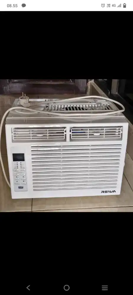 Jual beli barang bekas AC kulkas TV