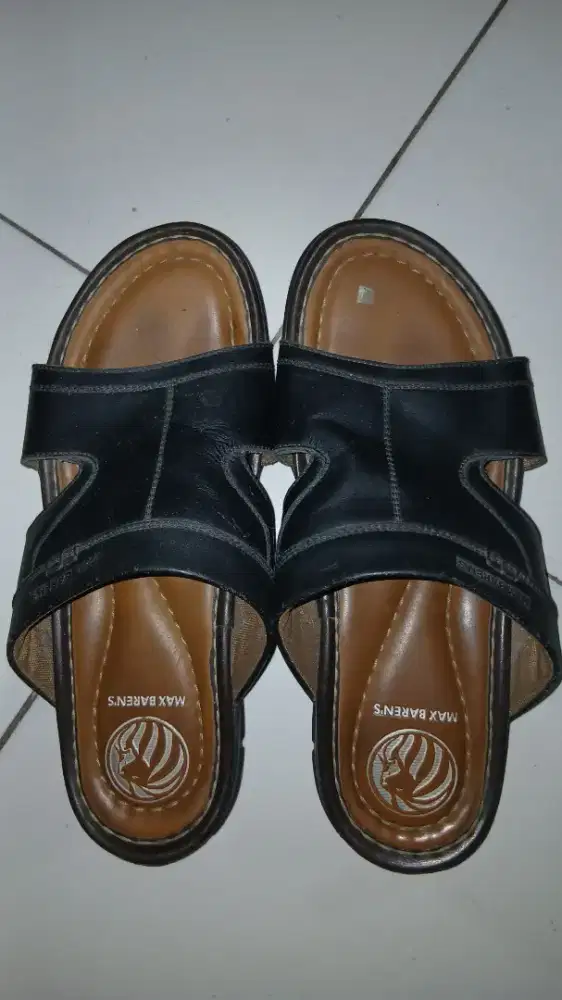 Sandal Pria MAX BAREN'S