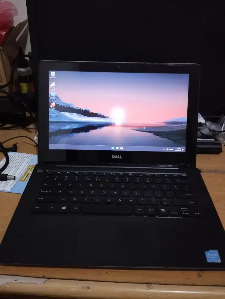 Notebook Dell 3137 11