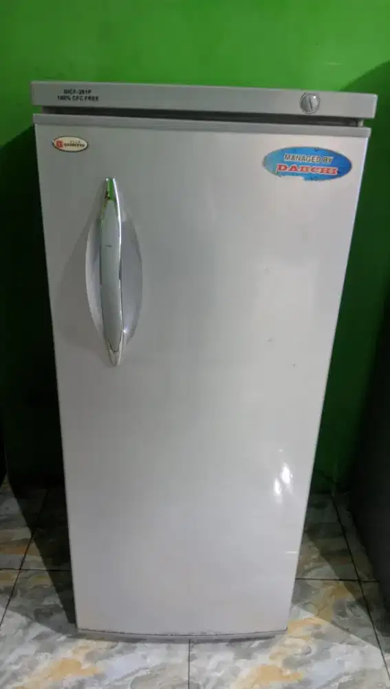 dijual frezzer kulkas
