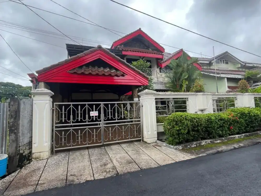 Dijual Rumah Semi Furnish di Jl. Bau Mangga 1 - Kota Makassar
