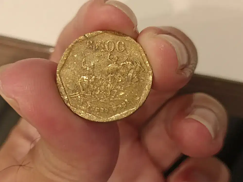 Uang Koin Indonesia 100 Rupiah