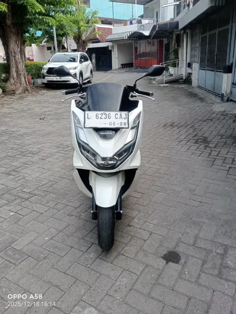 Jual PCX 160 tahun 2023 tipe cbs