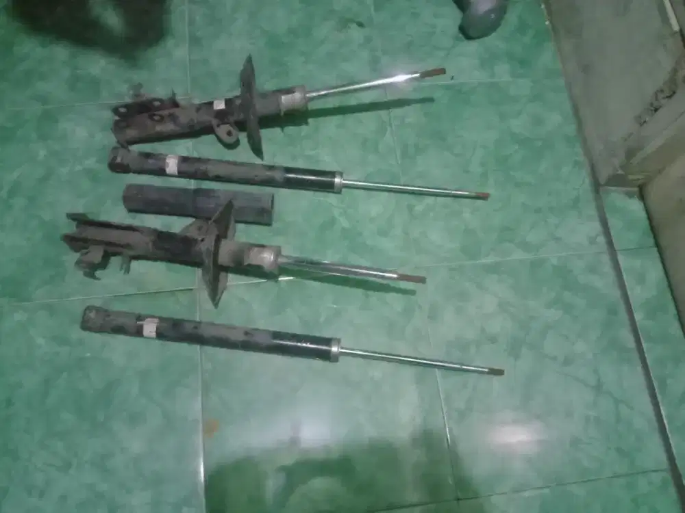 Jual Sokbreker mobil BVR