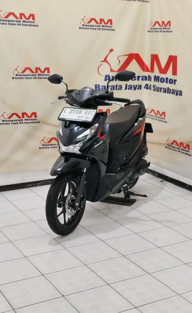Km 3 Ribu Honda New Beat CBS tahun 2025 Hitam glossy