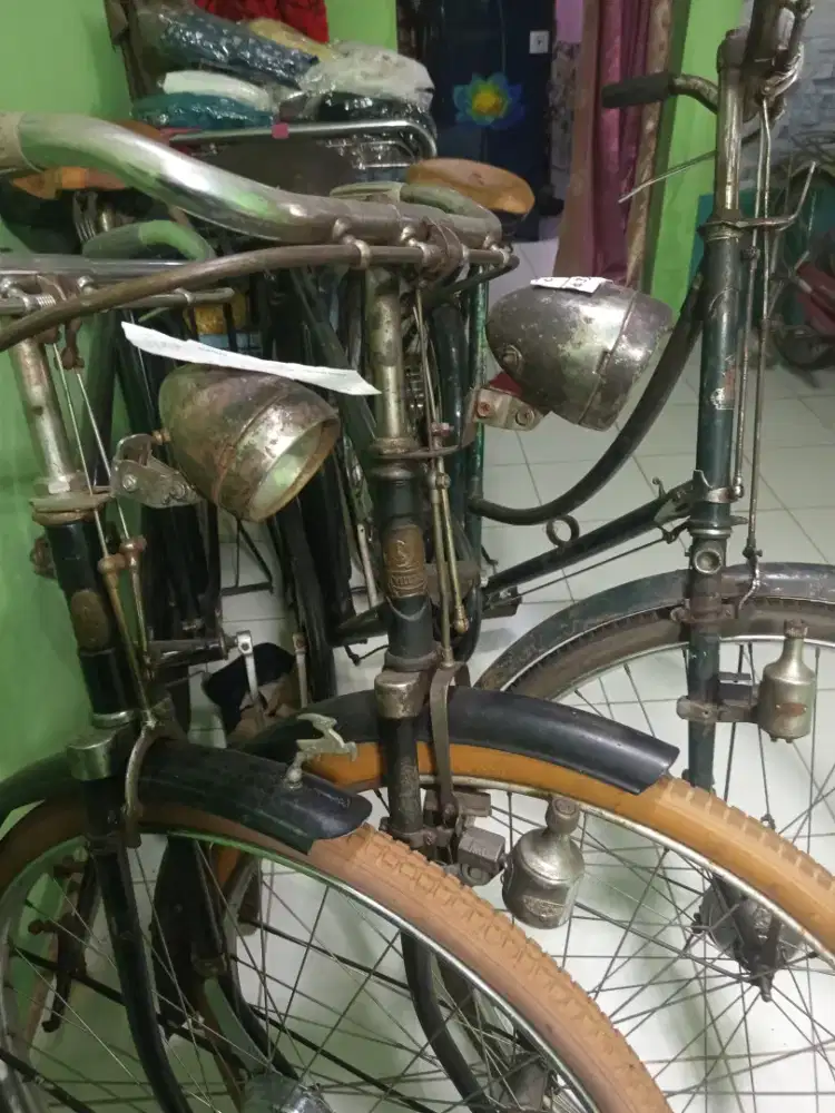 Sepeda jadul onthel gazzale Philip realigh