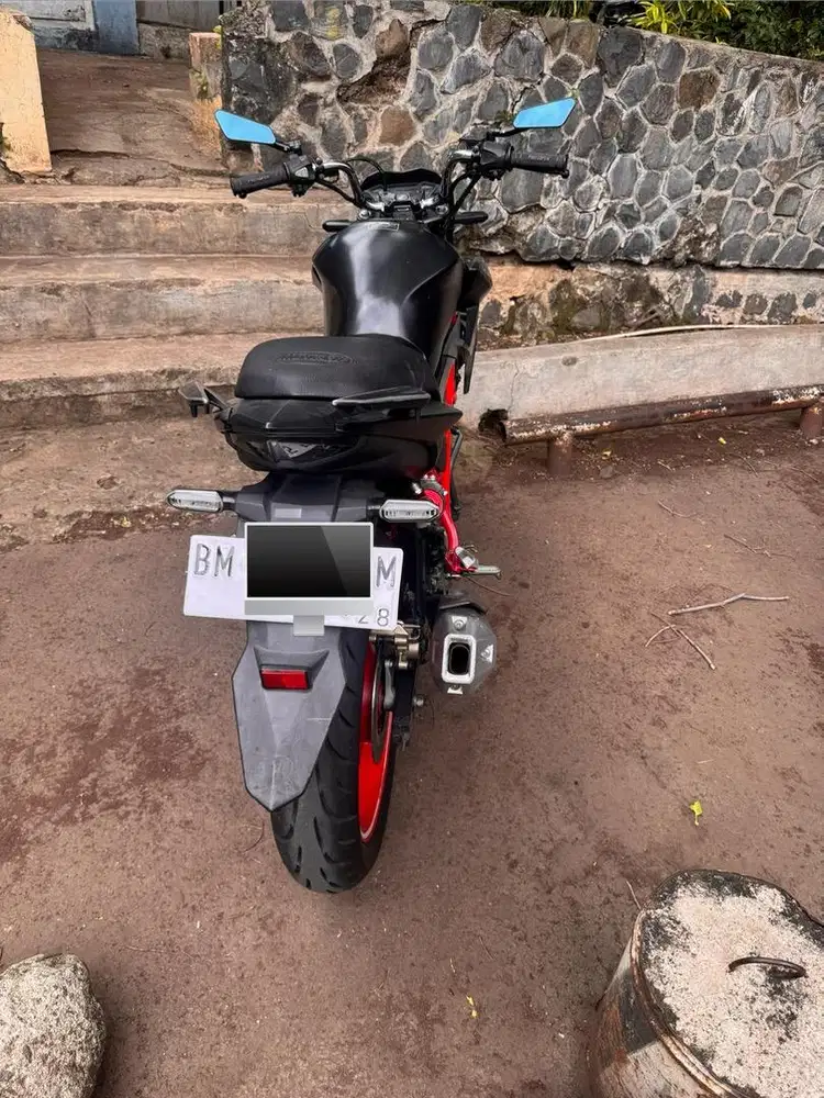 Cb 150 r streetfire 2016