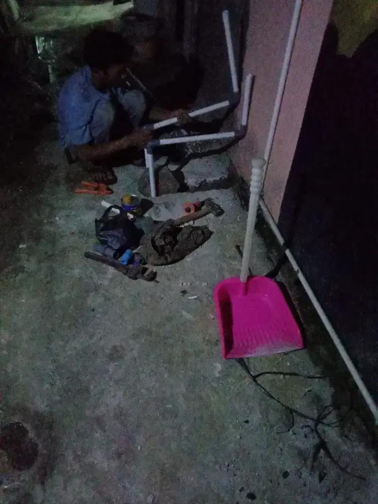 ART FREELANCE  WANITA