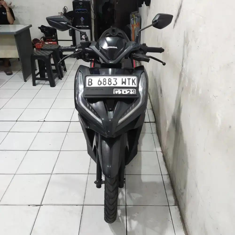 Honda Vario 125 New 2018 Orisinil Bagus lengkap Mesin Cakep
