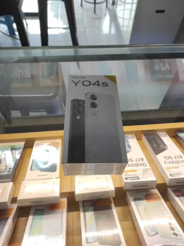 Berminat silahkan wa Vivo Y04s 4+4/128 Garansi resmi 1thn