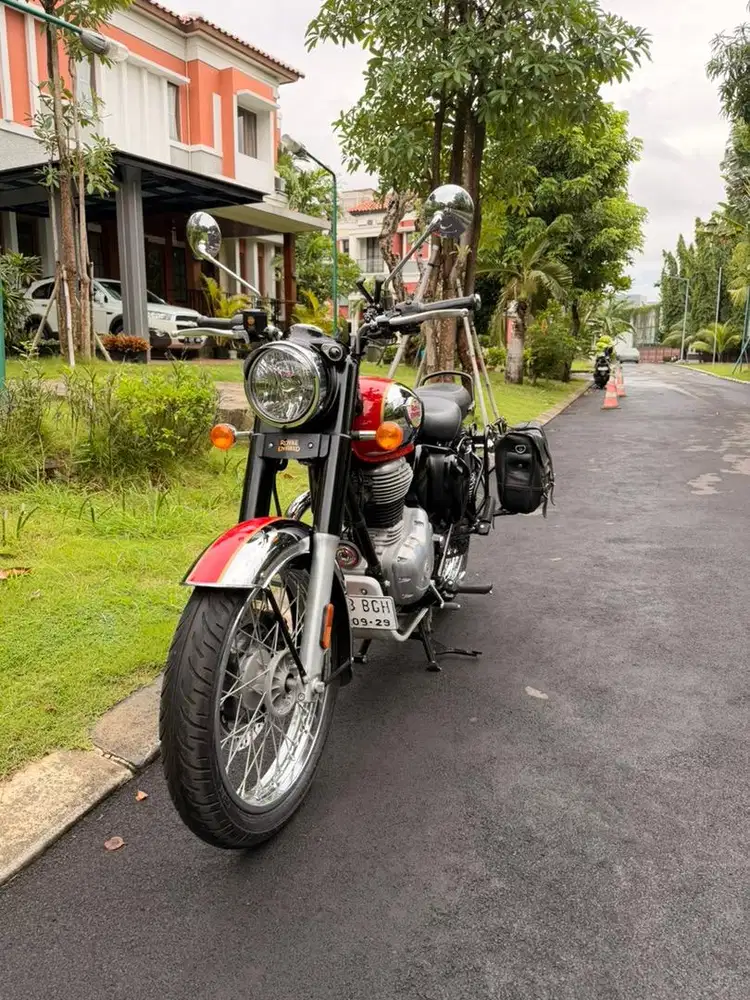 Royal Enfield Classic 350 Reborn Chrome Red 2022 | Odo 3rb | Like New