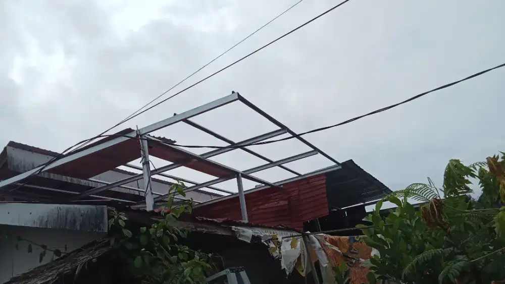 Yang berminat pasang kenopi atau pagar nya lha