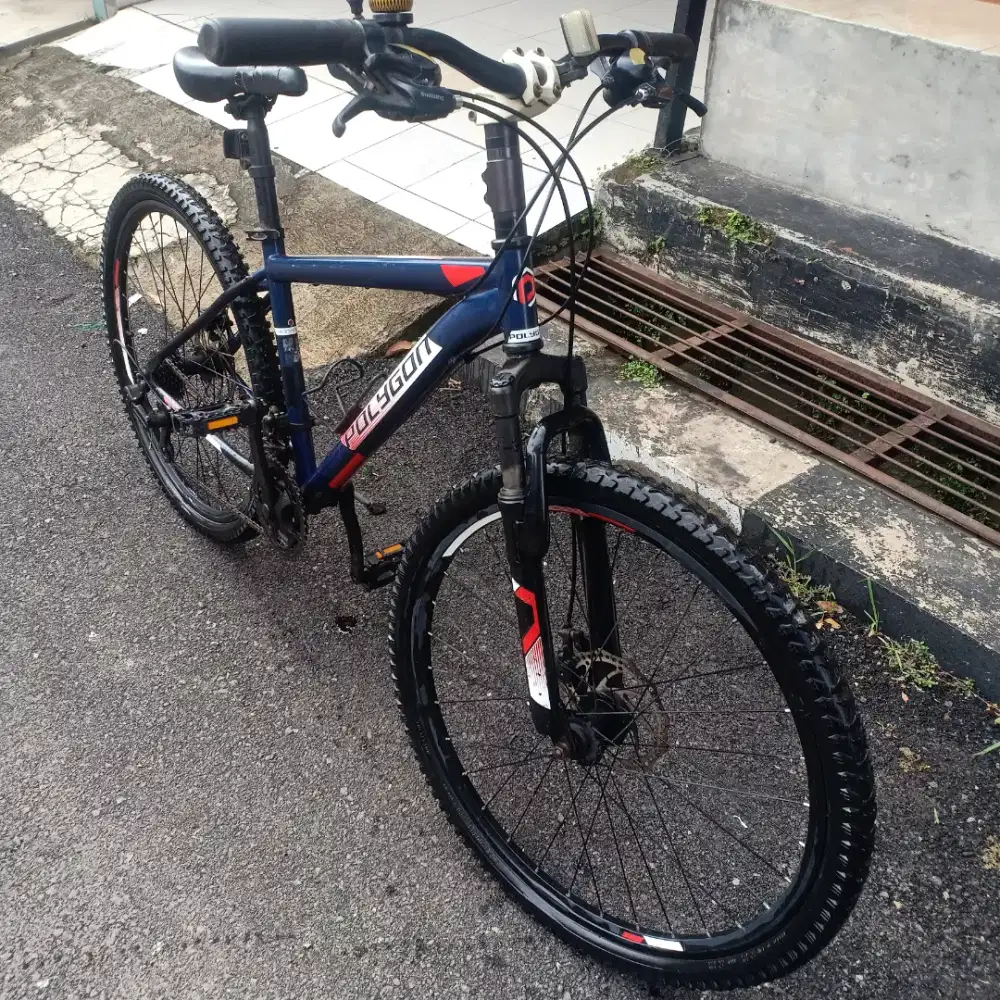 Sepeda Gunung Polygon Monarch 3 ukuran 26 inci