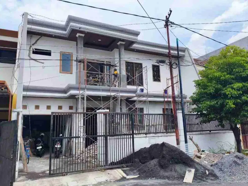 Lebar 12‼️Jual Rumah Full Renov Siap Huni Manyar Surabaya