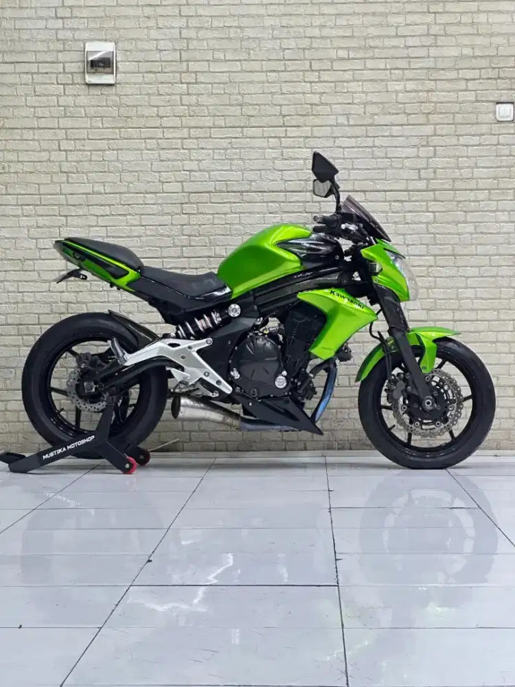 Moge Terlaris! Kawasaki ER6N 2012 Green SE