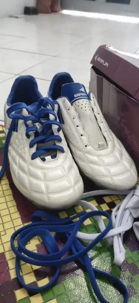 Belum ada dipakai masih baru