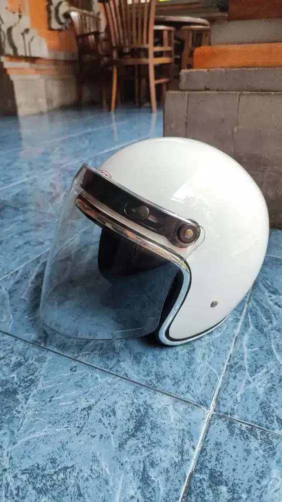 JUAL RUGI Helm Merk AIZO, Karena Kebesaran,