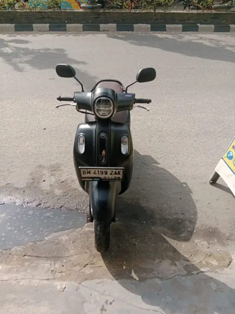 Dijual cepat Yamaha FAZZIO Lux tahun 2023