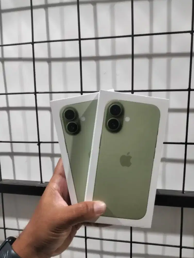 iPhone 17 256 Sage Limited Stock !!!