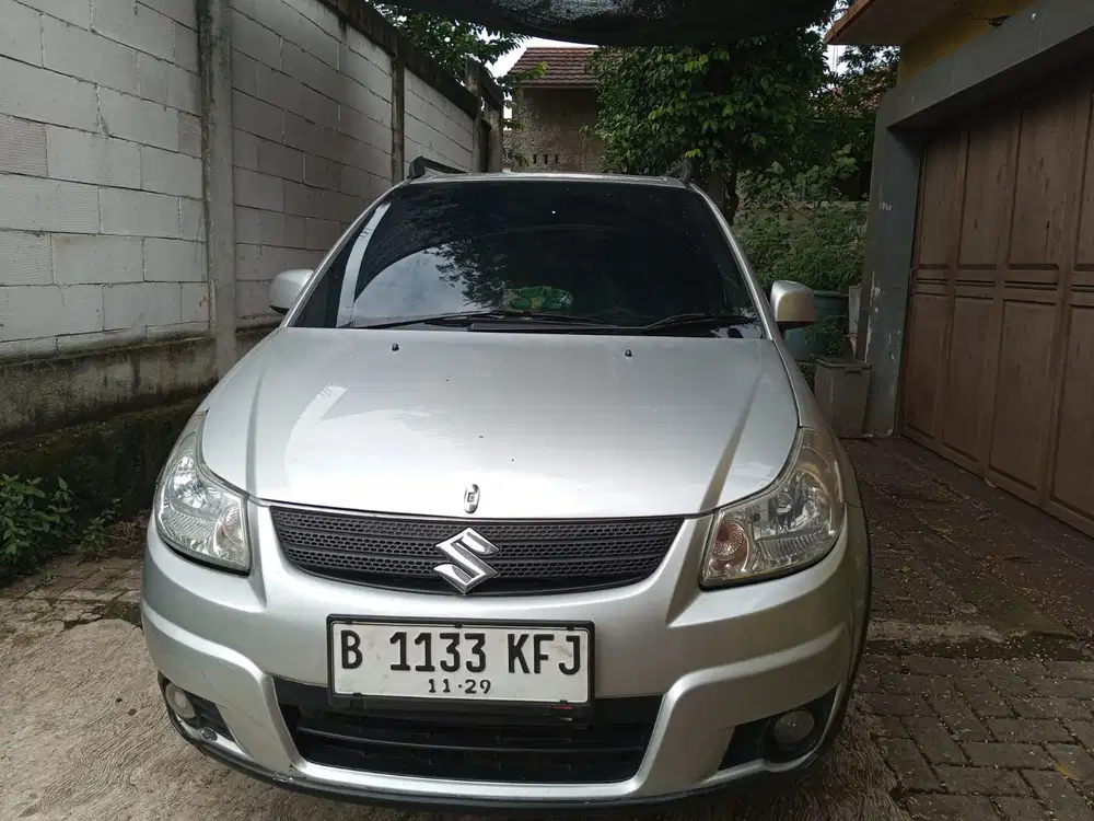 Suzuki SX4 2009 Bensin