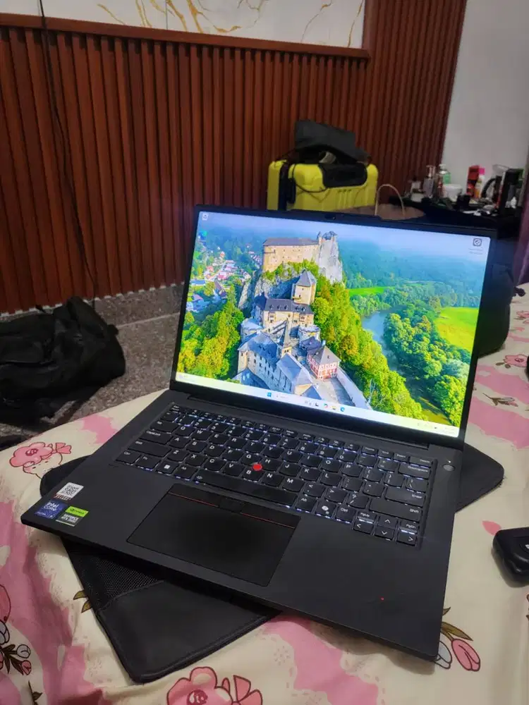 Lenovo Thinkpad T14P (Monster 2025) Workstation