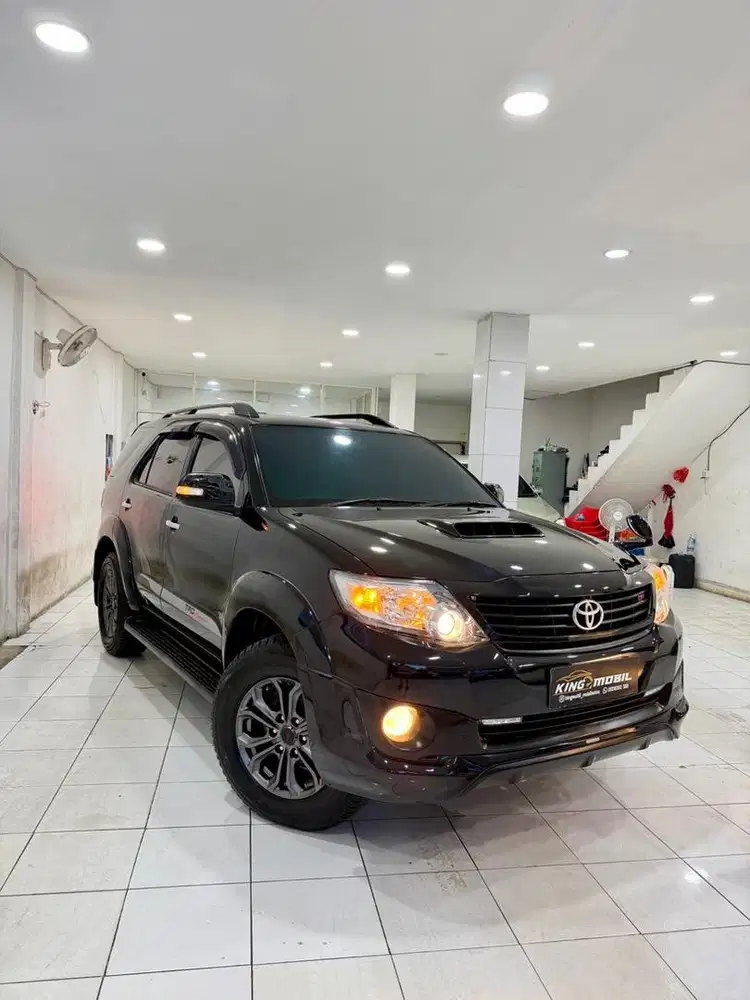 [DP40jt]Toyota Fortuner 2.5 Vnt TRD Matic Tahun 2015 | Pajero sport
