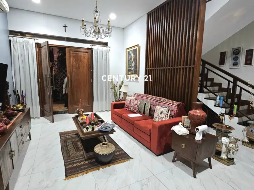 Dijual rumah asri hommy nuansa etnik siap huni akses jalan lebar di sektor 9 Bintaro Jaya