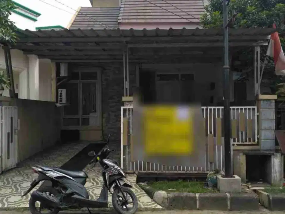 Rumah Bagus 1.5 Lantai di Bukit Cimanggu City