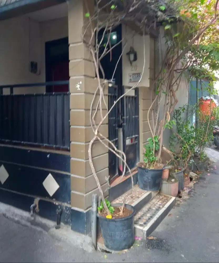 DIJUAL RUMAH DI PETAMBURAN SLIPI JAKARTA BARAT