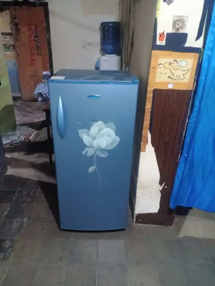 Jual kulkas Polytron 1 pintu mesin ori dingin beku normal bisa diantar