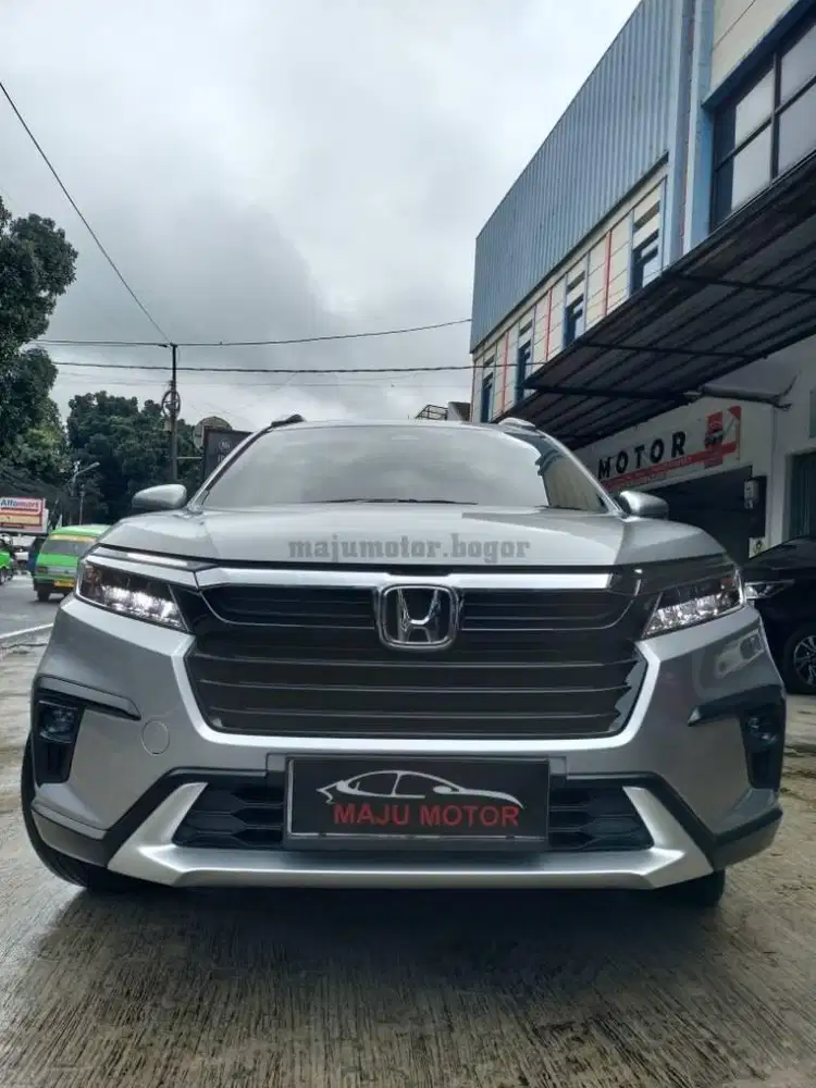 LOW KM! HONDA BRV SENSING 2023 MATIC