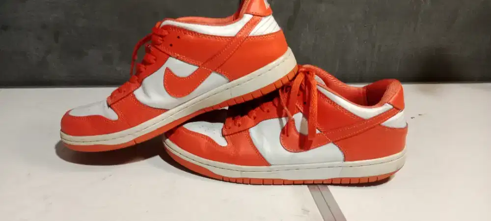 jual sepatu nike. uk 42